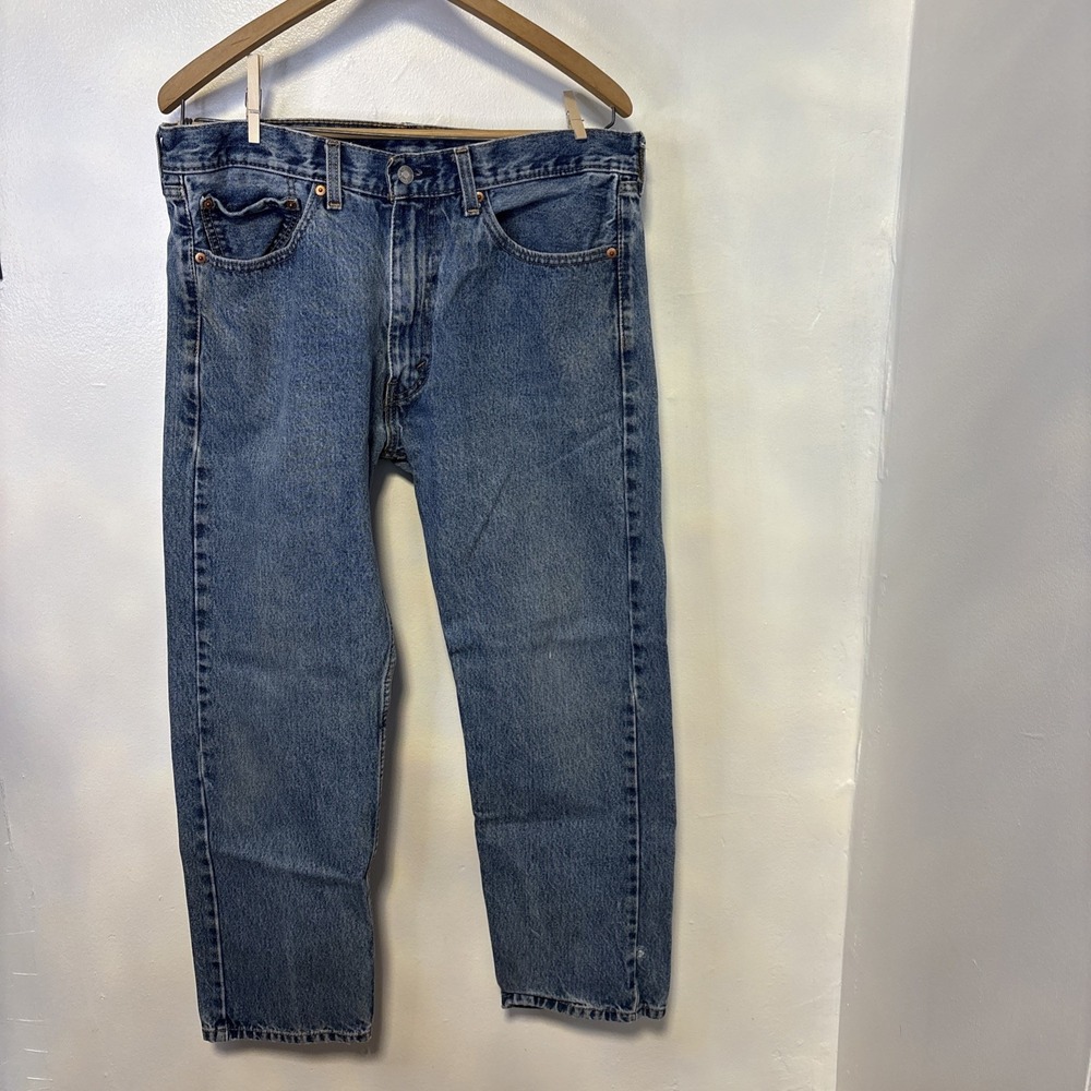 Levis 505 Regular Fit Straight Leg Jeans Mens 36x29 Blue Denim medium Wash